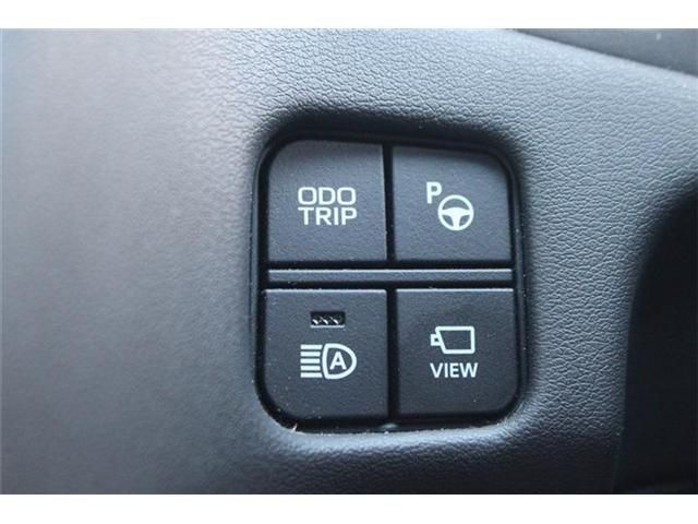 TOYOTA CROWN SEDAN HYBRID 2018 Image 31