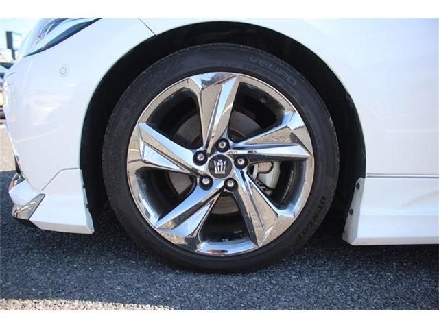 TOYOTA CROWN SEDAN HYBRID 2018 Image 31