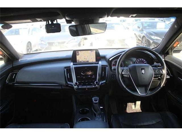 TOYOTA CROWN SEDAN HYBRID 2018 Image 31