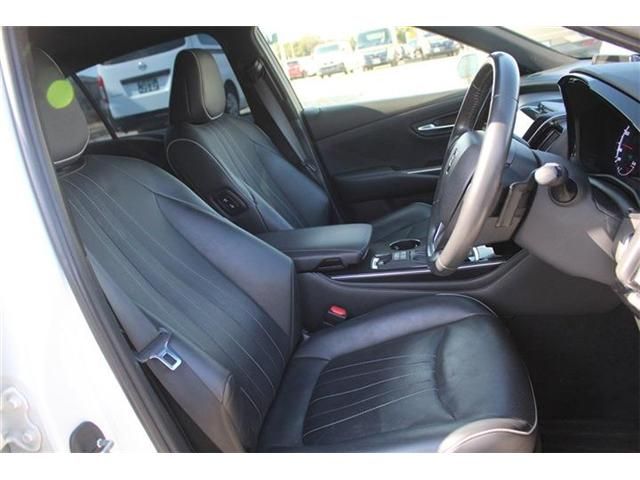 TOYOTA CROWN SEDAN HYBRID 2018 Image 31