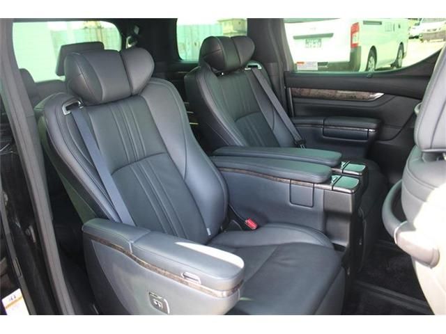 TOYOTA ALPHARD 4WD 2018 Image 31