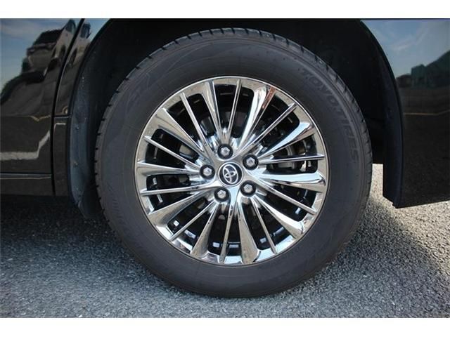 TOYOTA ALPHARD 4WD 2018 Image 31