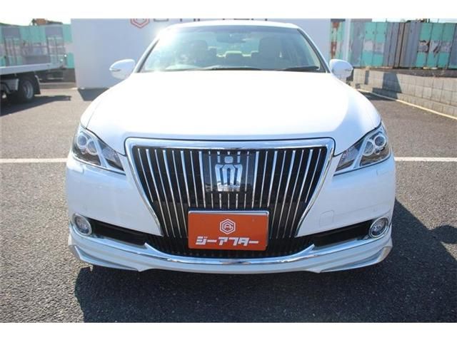 TOYOTA CROWN MAJESTA HYBRID 2013 Image 31