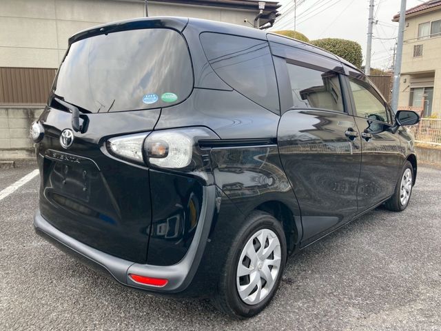 TOYOTA SIENTA 2016 Image 31