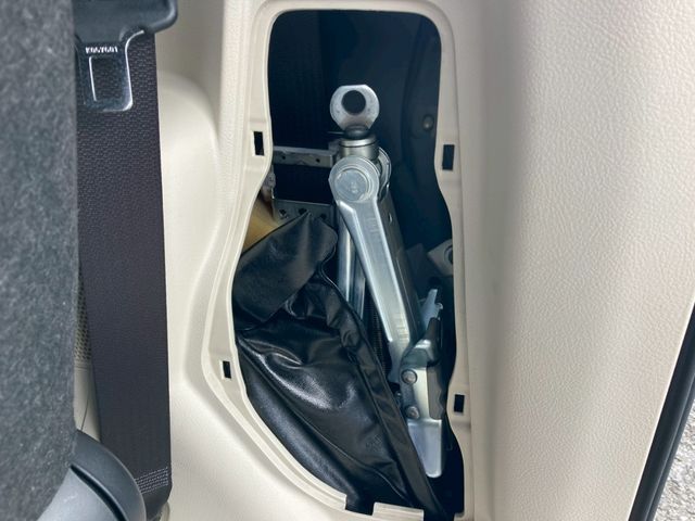 TOYOTA SIENTA 2016 Image 31