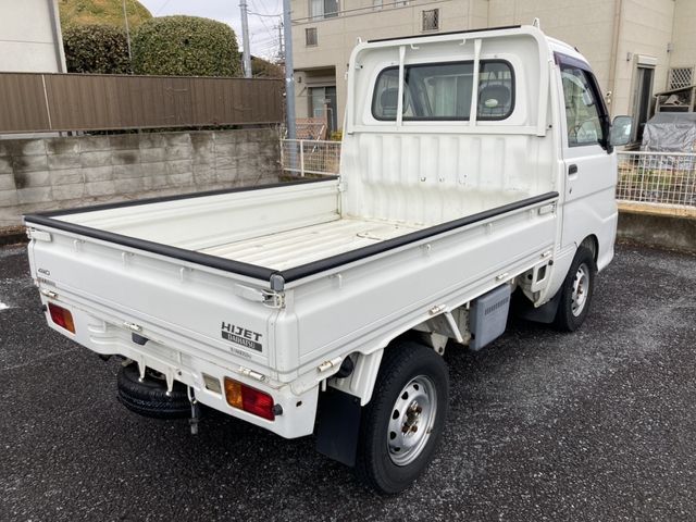 DAIHATSU HIJET TRUCK 4WD 2011 Image 31