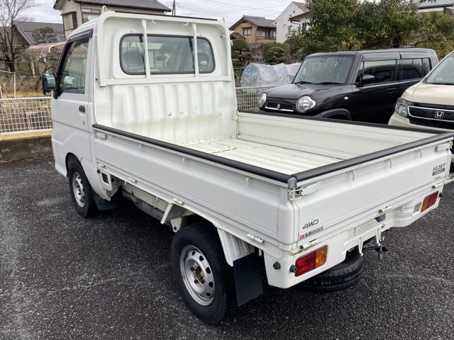 DAIHATSU HIJET TRUCK 4WD 2011 Image 31