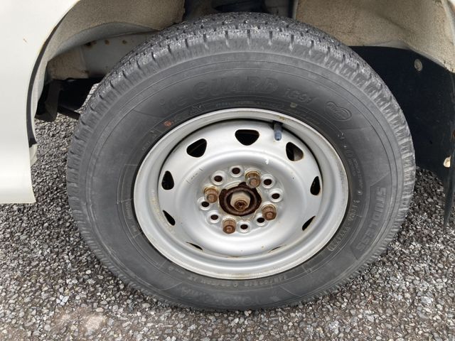 DAIHATSU HIJET TRUCK 4WD 2011 Image 31