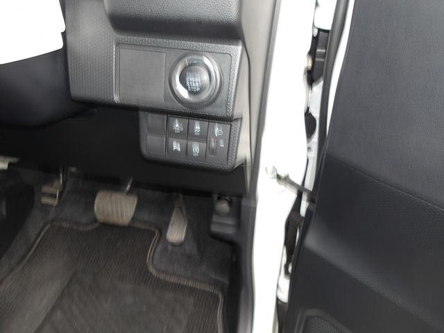 DAIHATSU TANTO 2024 Image 31