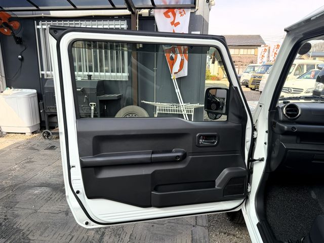 SUZUKI JIMNY 4WD 2020 Image 31