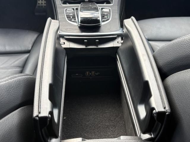MERCEDES BENZ MERCEDES AMG C CLASS 2019 Image 31