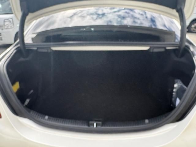 MERCEDES BENZ MERCEDES AMG C CLASS 2019 Image 31