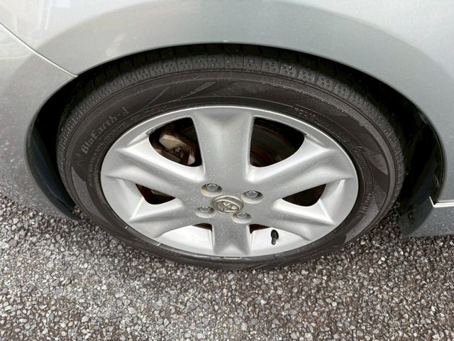 TOYOTA VITZ 2009 Image 31