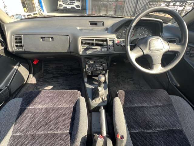 HONDA INTEGRA COUPE 1990 Image 31