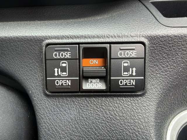 TOYOTA SIENTA 4WD 2015 Image 31