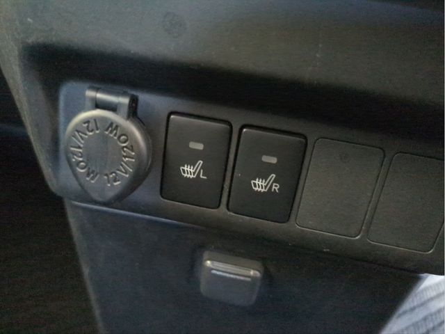 TOYOTA TANK 2018 Image 31