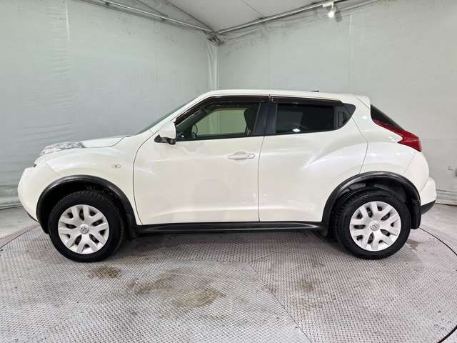 NISSAN JUKE 2012 Image 31