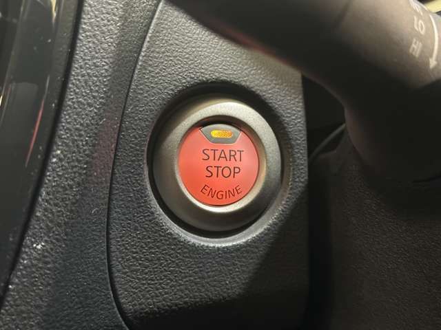 NISSAN JUKE 2012 Image 31