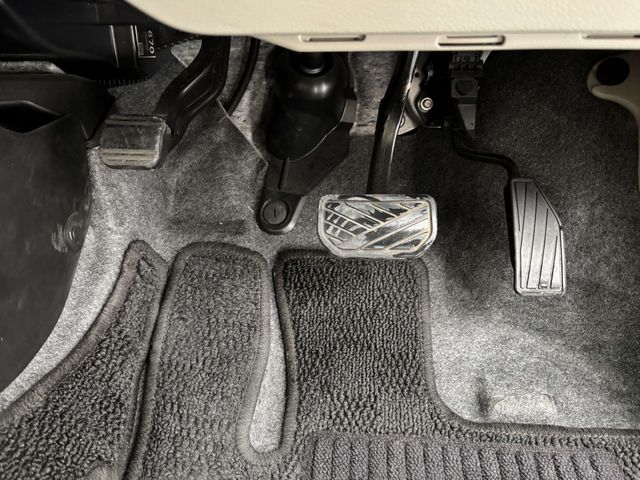 SUZUKI WAGON R 2019 Image 31