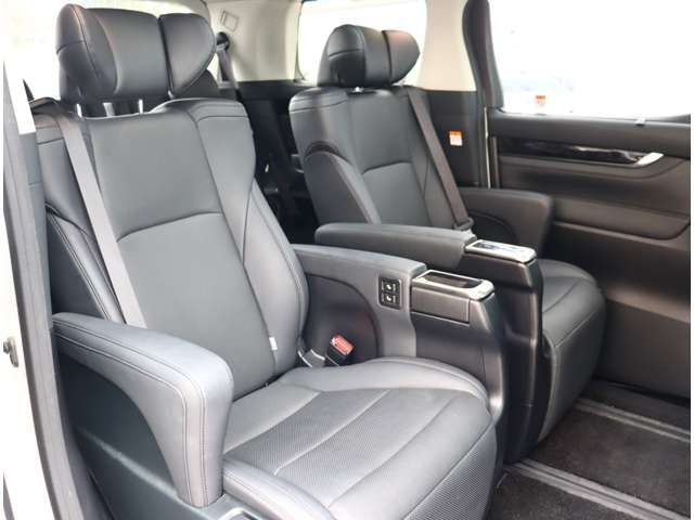 TOYOTA ALPHARD 2023 Image 31