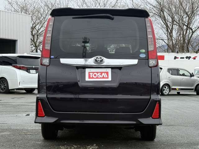 TOYOTA NOAH 4WD 2016 Image 31