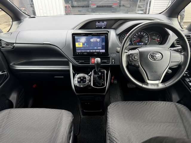 TOYOTA VOXY 2019 Image 31