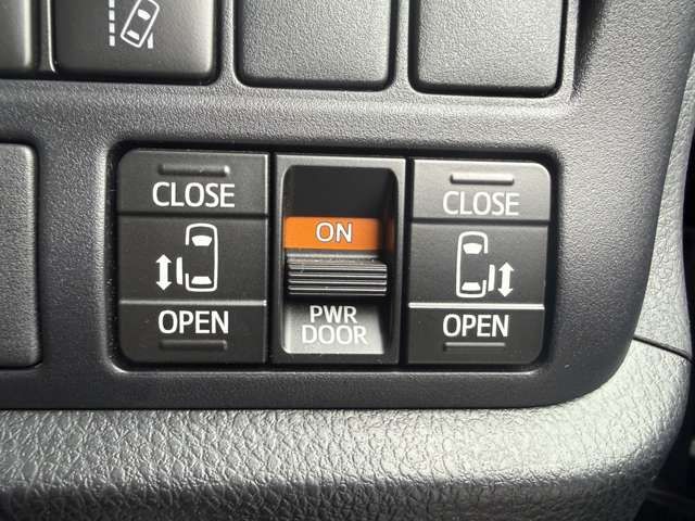 TOYOTA VOXY 2019 Image 31