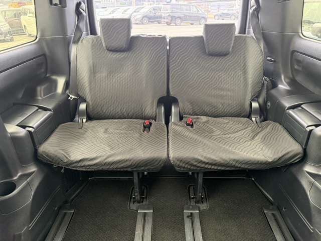 TOYOTA VOXY 2019 Image 31