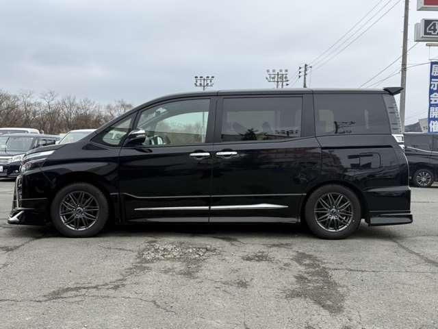 TOYOTA VOXY 2019 Image 31