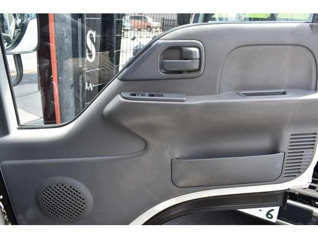 ISUZU ELF 2016 Image 31