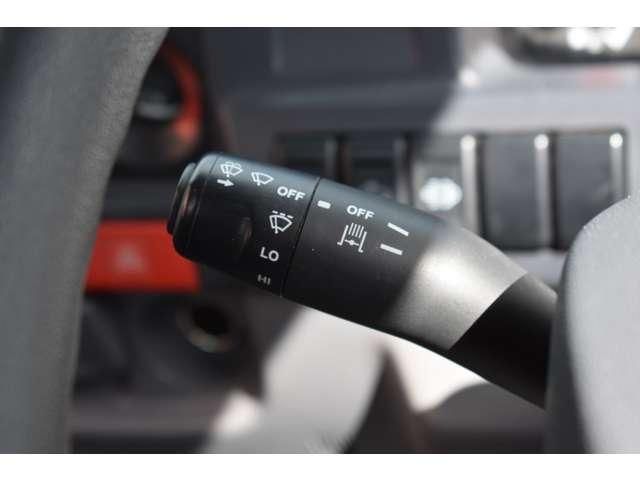 ISUZU ELF 2016 Image 31