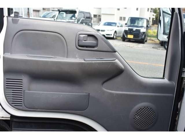 ISUZU ELF 2016 Image 31