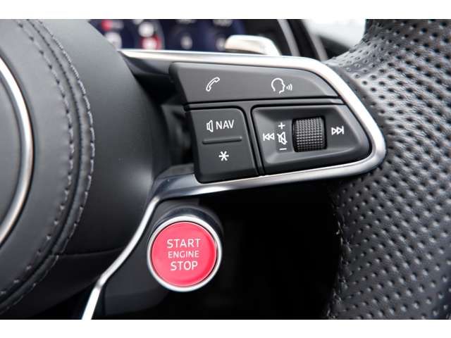 AUDI R8 SPYDER 2021 Image 31