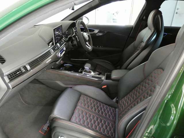 AUDI RS4 AVANT 2021 Image 31