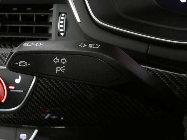 AUDI RS4 AVANT 2021 Image 31