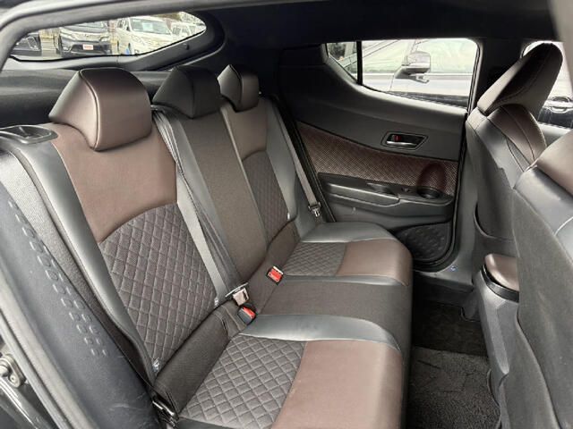 TOYOTA C-HR 4WD 2017 Image 31