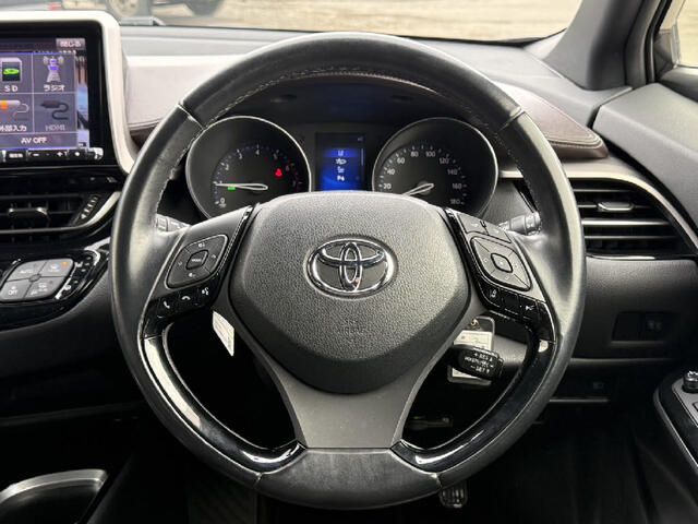 TOYOTA C-HR 4WD 2017 Image 31