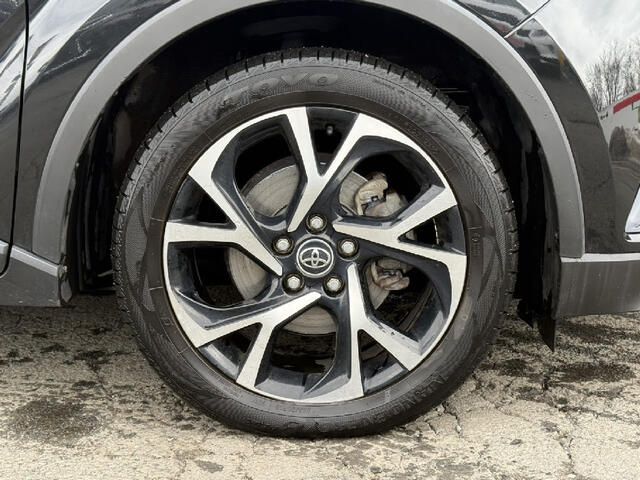 TOYOTA C-HR 4WD 2017 Image 31