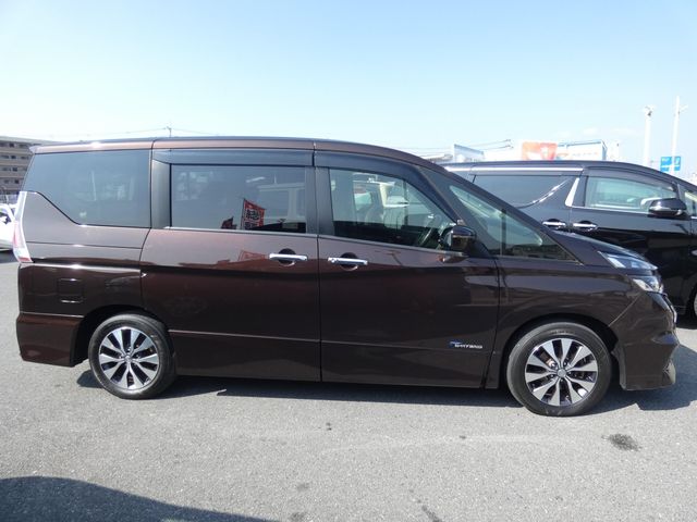 NISSAN SERENA  S-HYBRID 2017 Image 31