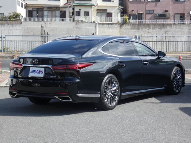 TOYOTA LEXUS LS500 2023 Image 31