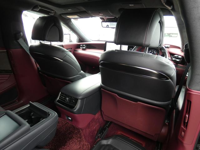 TOYOTA LEXUS LS500 2023 Image 31