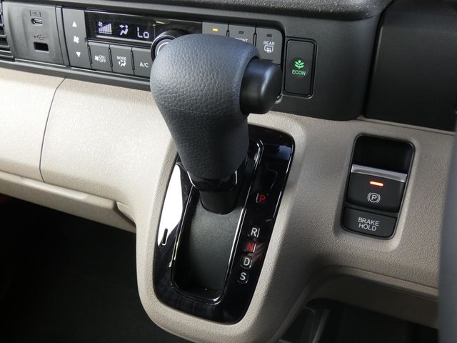 HONDA N BOX JOY 2025 Image 31