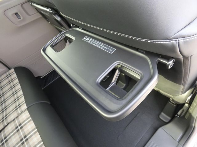 HONDA N BOX JOY 2025 Image 31