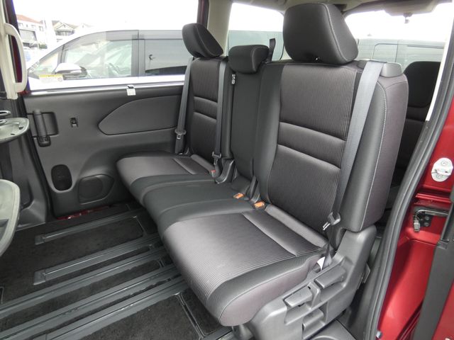 NISSAN SERENA  S-HYBRID 2017 Image 31