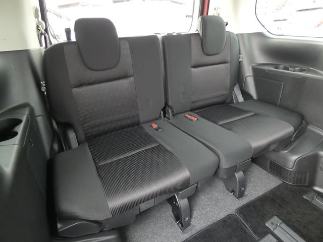 NISSAN SERENA  S-HYBRID 2017 Image 31