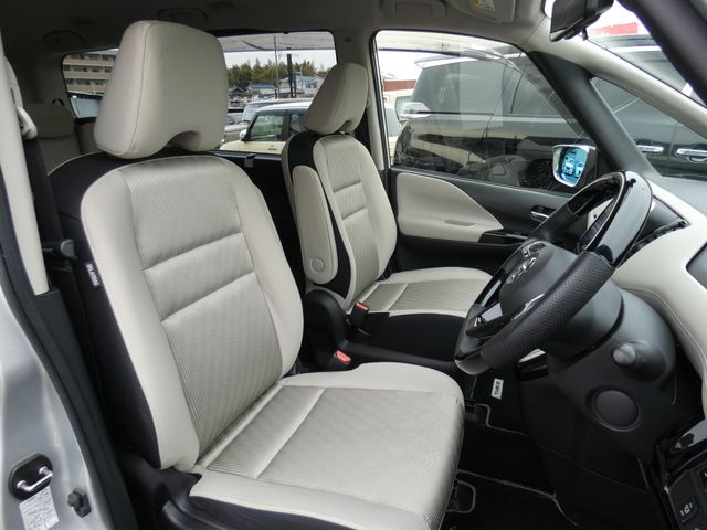 NISSAN SERENA  S-HYBRID 2019 Image 31