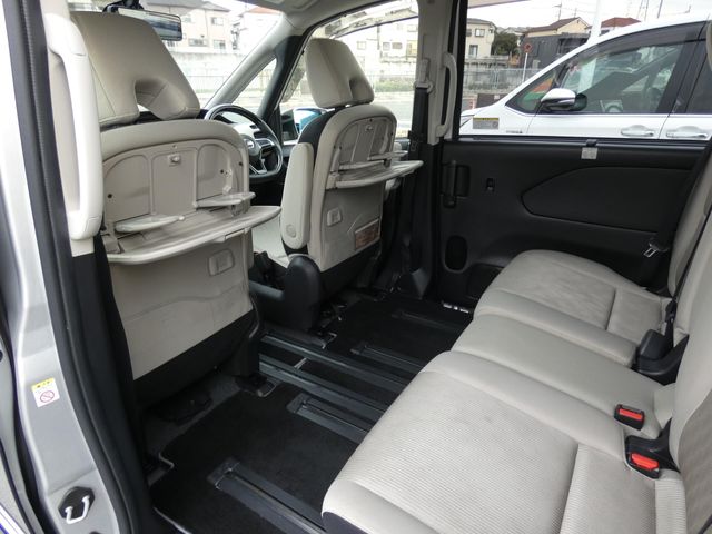 NISSAN SERENA  S-HYBRID 2019 Image 31