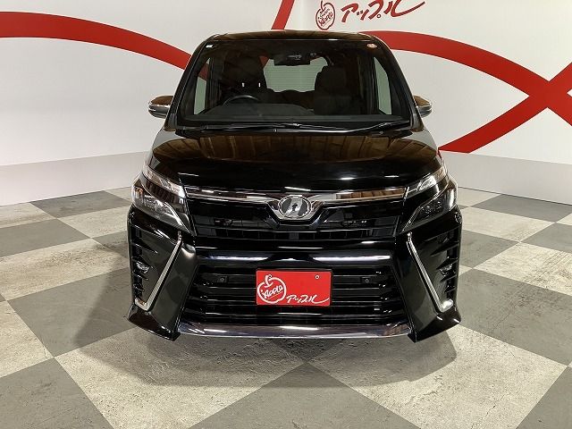 TOYOTA VOXY 4WD 2019 Image 31