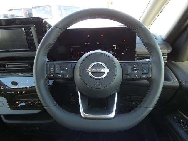 NISSAN SERENA  WG 2025 Image 31