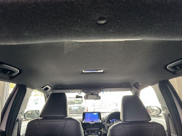 TOYOTA YARIS CROSS 2025 Image 31